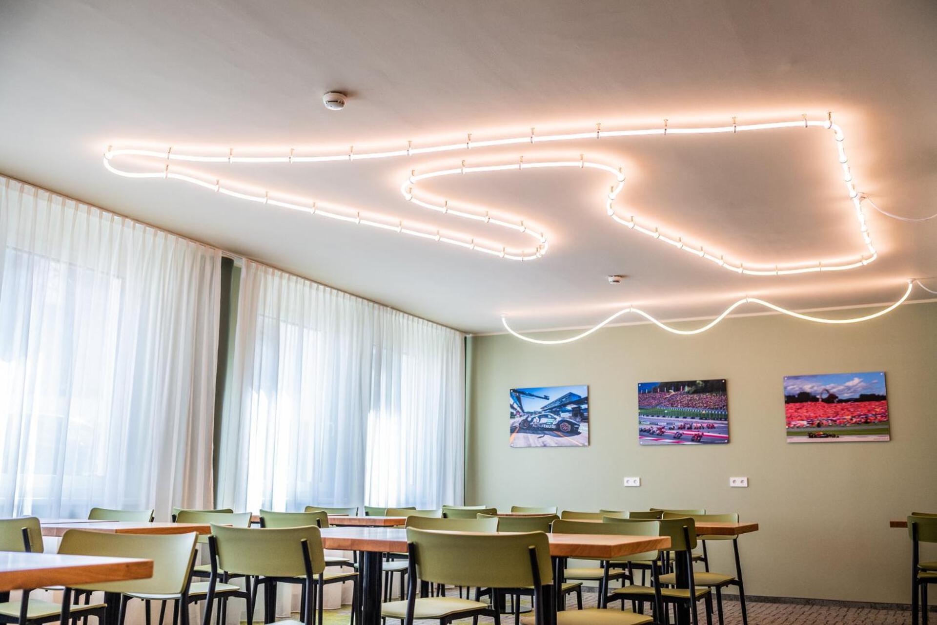 Flexymotel Spielberg Spielberg Bei Knittelfeld Exterior foto